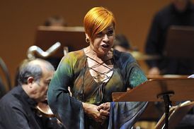 Dagmar Pecková zpívá Mahlera.