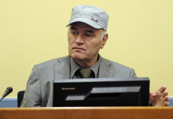 Někdejší velitel bosenskosrbské armády Ratko Mladić. Někdejší velitel bosenskosrbské armády Ratko Mladić.