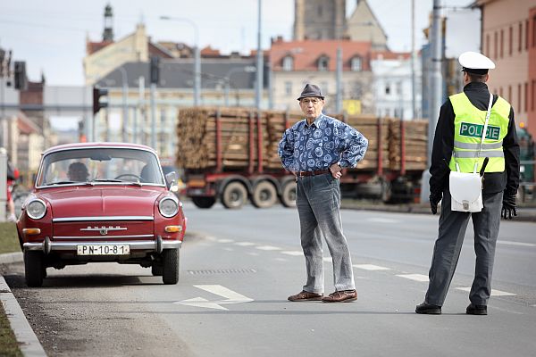 Policie bude moci poslat řidiče ze silnice hned k nejbližší stanici technické kontroly (ilustrační foto).