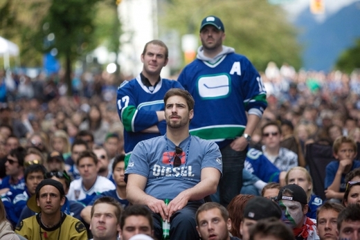 Po závěrečné siréně Vancouver utichl. Po závěrečné siréně Vancouver utichl.
