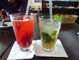 Krystal nabízí i domácí limonády: třeba malinovou nebo mátovou.