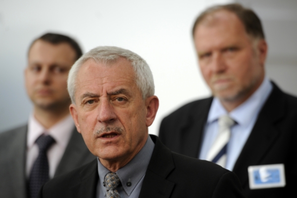 Heger: Preventivní prohlídky bude platit zaměstnavatel Heger: Preventivní prohlídky bude platit zaměstnavatel
