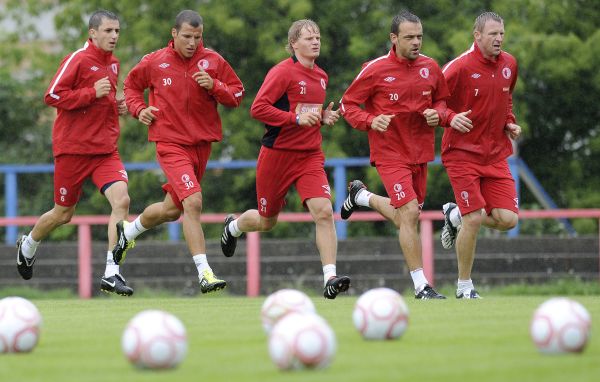 Fotbalisté Slavie začali přípravu na novou sezonu. Fotbalisté Slavie začali přípravu na novou sezonu.