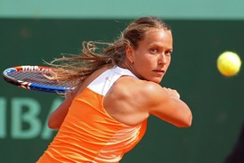 Barbora Záhlavová-Strýcová - ilustr. foto.