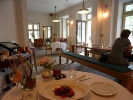 Restaurace Sansho nabízí fantastickou kuchyni, interiér je ale docela strohý.