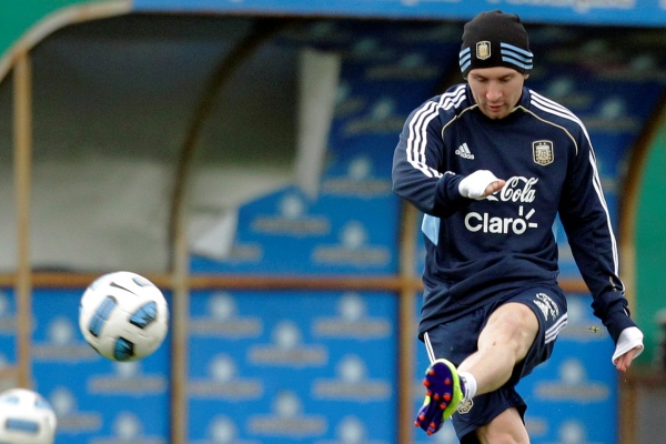 Lionel Messi na tréninku argentinské reprezentace. Lionel Messi na tréninku argentinské reprezentace.