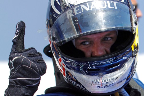 Sebastian Vettel po vítězství ve Valencii. Sebastian Vettel po vítězství ve Valencii.