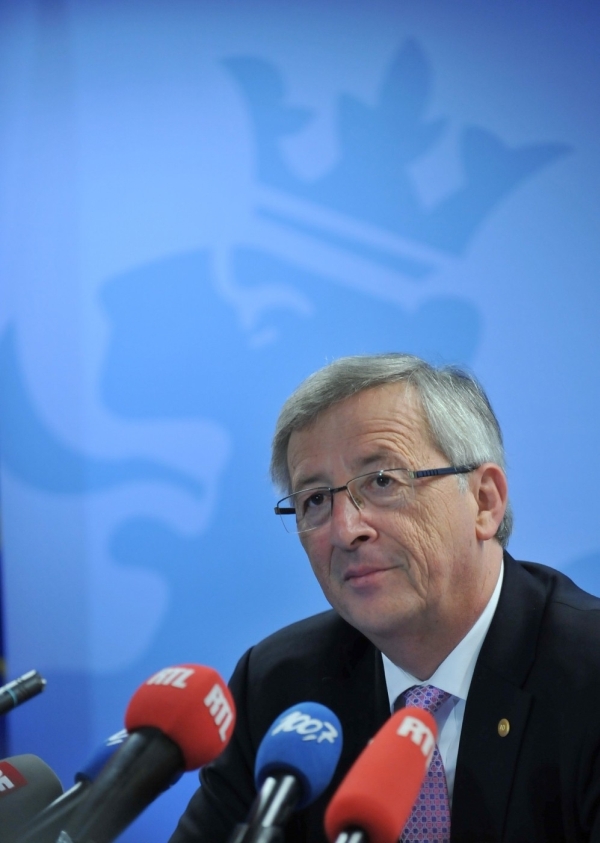 Předseda skupiny ministrů financí členských zemí eurozóny Jean-Claude Juncker. Předseda skupiny ministrů financí členských zemí eurozóny Jean-Claude Juncker.