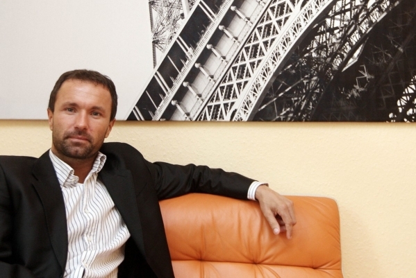 Exředitel Krajské nemocnice Liberec Luděk Nečesaný. Exředitel Krajské nemocnice Liberec Luděk Nečesaný.
