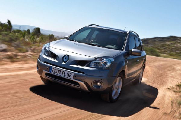 Na snímku je původní generace Renaultu Koleos, která se nyní dočkala proměny. Na snímku je původní generace Renaultu Koleos, která se nyní dočkala proměny.