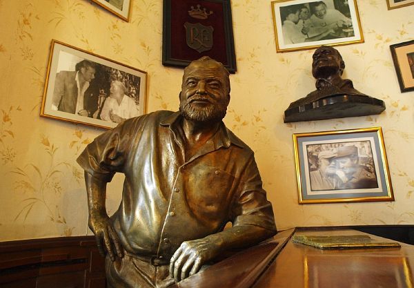 Havanna Vieja, staré město, Bar Floridita. A hemingway...