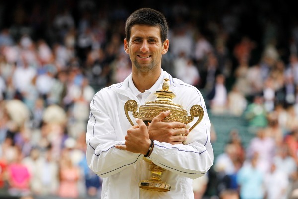 Novak Djokovič vyhrál poprvé Wimbledon. Novak Djokovič vyhrál poprvé Wimbledon.