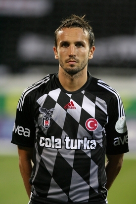 Tomáš Sivok v dresu Besiktase Istanbul.