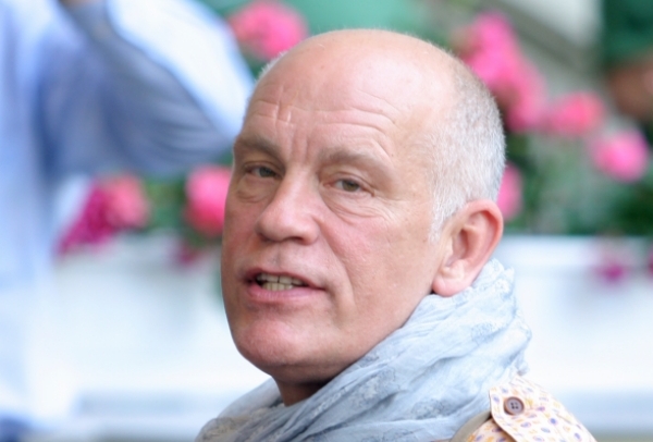 Americký herec a režisér John Malkovich.