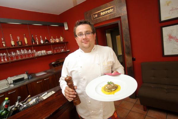 Šéfkuchař Jan Punčochář má na povel restauraci Le Terroir.