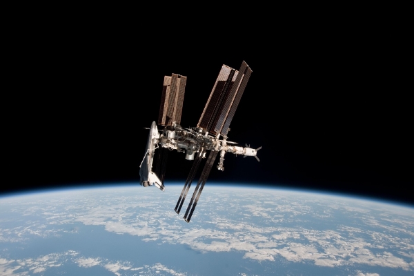 Raketoplán Atlantis se spojil s Mezinárodní vesmírnou stanicí (ilustrační foto).