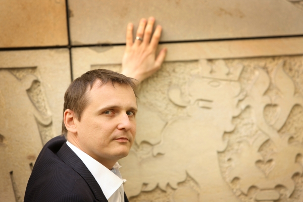 Vít Bárta se z jednání výboru omluvil. Vít Bárta se z jednání výboru omluvil.