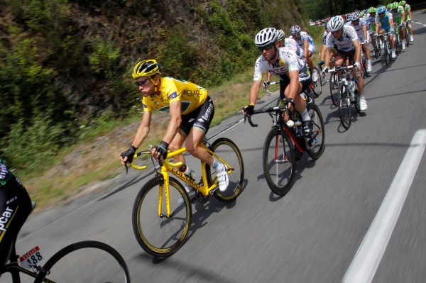 Momentka z desáté etapy Tour de France.