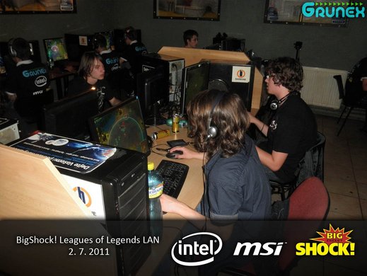 Turnaj League of Legends.