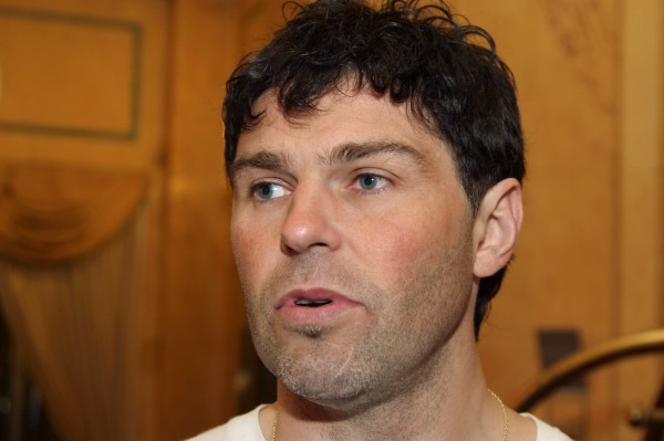 Jaromír Jágr bude hrát opět NHL. Jaromír Jágr bude hrát opět NHL.
