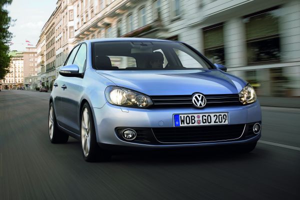 Ač v příštím roce bude VW Golf sedmé generace, ten současný si stále vede dobře a patří j nejprodávanějším vozům v EU.
