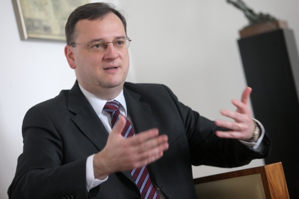 Premiér Petr Nečas.