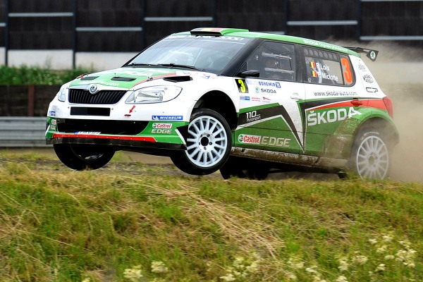 Škoda Fabia S2000 pilotovaná Belgičanem Freddym Loixem na Bohemia rallye. Škoda Fabia S2000 pilotovaná Belgičanem Freddym Loixem na Bohemia rallye.