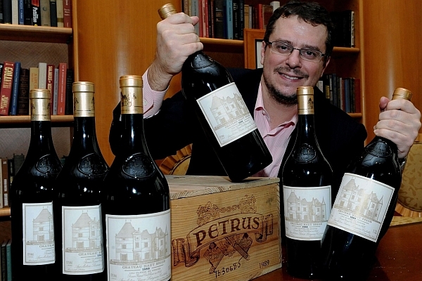 Aukcím luxusních vín, jako je Chateau Haut Brion, se daří především v Hongkongu.