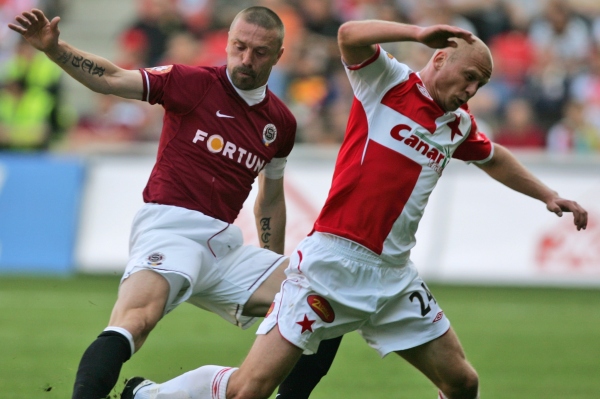 Sparta a Slavia mají nové "hymny".