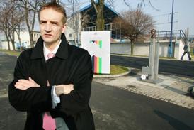 Vlastník Baníku Tomáš Petera.