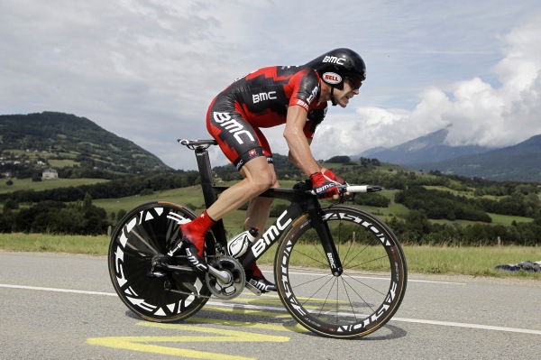 Australský cyklista Cadel Evans si zajistil triumf na Tour de France.