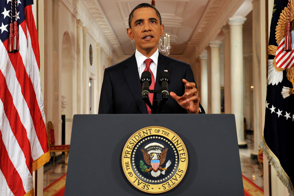 Barack Obama se musí s republikány domluvit za pár dní, jinak dojde k bankrotu. Barack Obama se musí s republikány domluvit za pár dní, jinak dojde k bankrotu.
