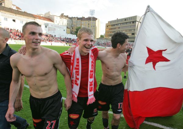 Peter Grajciar (vlevo). Peter Grajciar (vlevo).
