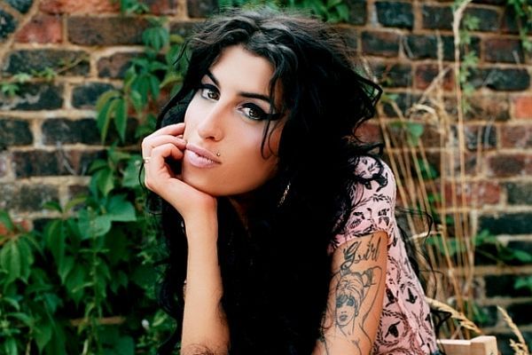 Amy Winehousová.