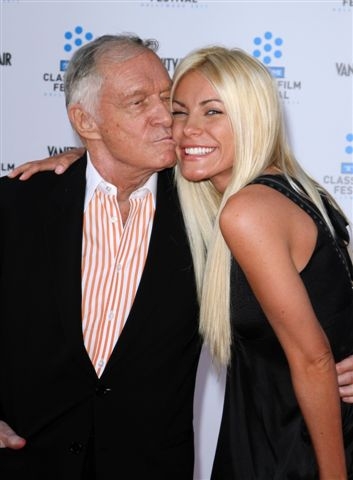 Idylka (před rozchodem). Crystal Harrisová a Hugh Hefner.