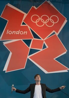 Logo OH v Londýně. Také vidíte slovo "Zion"?