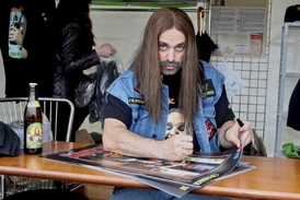 Na podzim se v nových dílech Comebacku představí opět Martin Dejdar alias Ozzák.