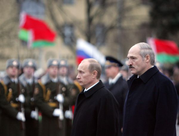 Vladimir Putin na návštěvě v Bělorusku. Obhlížel své budoucí panství? (ilustrační foto). Vladimir Putin na návštěvě v Bělorusku. Obhlížel své budoucí panství? (ilustrační foto).