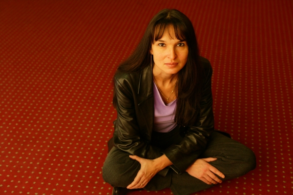 Simona Monyová. Simona Monyová.