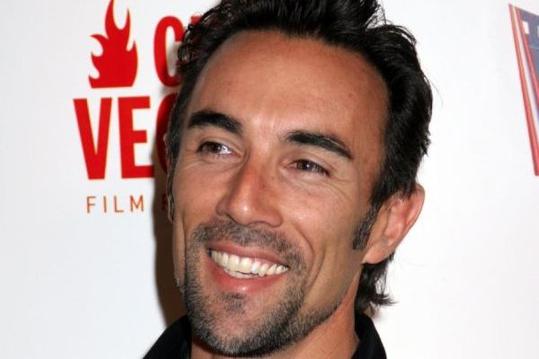 Francesco Quinn.