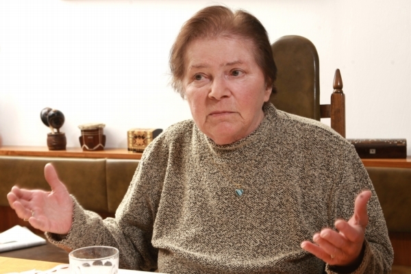 Jiřina Švorcová.