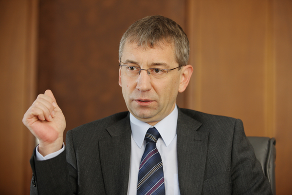 Ministr práce a sociálních věcí chce svůj návrh předložit vládě.