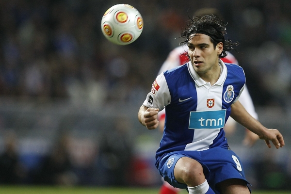 Kanonýr Falcao.
