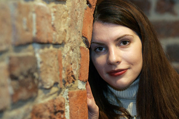 Stephenie Meyerová, autorka předlohy k filmové sérii Twilight, má na kontě 21 milionů dolarů.