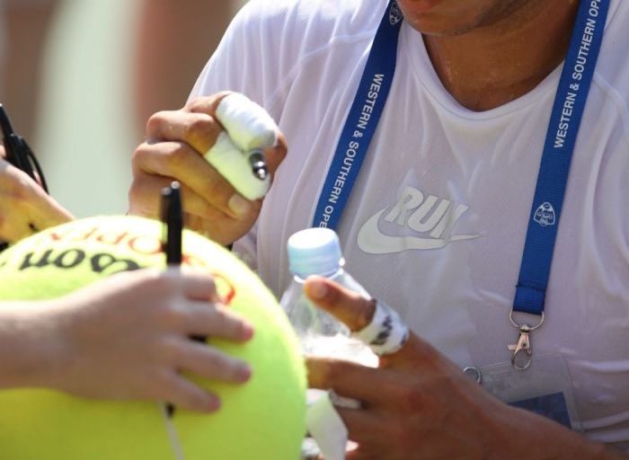 Rafael Nadal a jeho popáleniny.