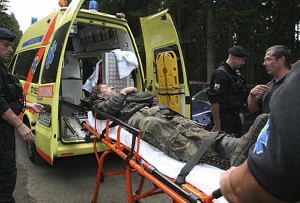 Záchranáři budou mít nárok na výslužné, prosazují VV.