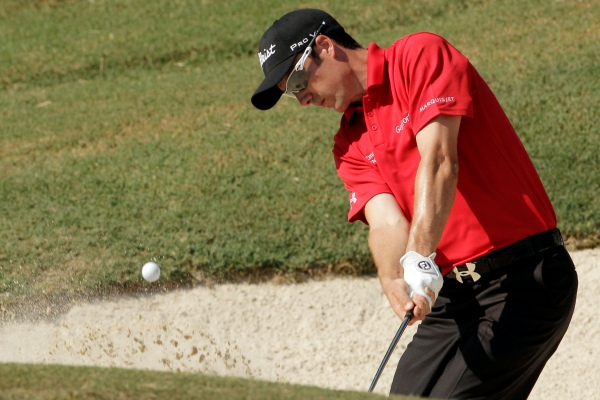 Golfista Oliver Fisher ovládl Czech Open.