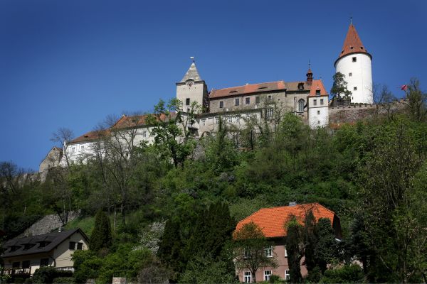 Na hradě Křivoklát proběhne pivní festival. Na hradě Křivoklát proběhne pivní festival.