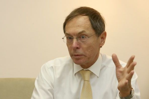 Ekonom Jan Švejnar: Zlato je velmi riskantní investice.