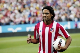 Kolumbijský ostrostřelec Radamel Falcao oblékne dres Atletica Madrid.
